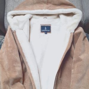 London Fog heavy leather coat lined with acrylic fur